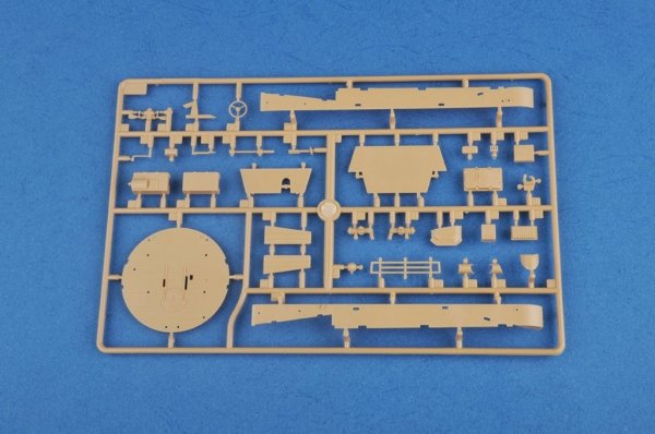 Hobby Boss 83829 Hungarian 40M Nimrod Anti-Aircraft Gun (1:35)