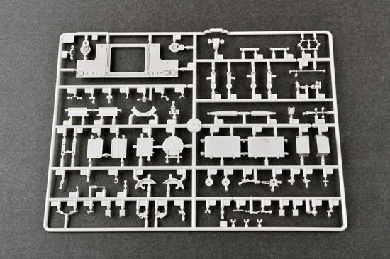Trumpeter 05577 JGSDF Type 75 155mm Self-Propelled Howitzer 1/35