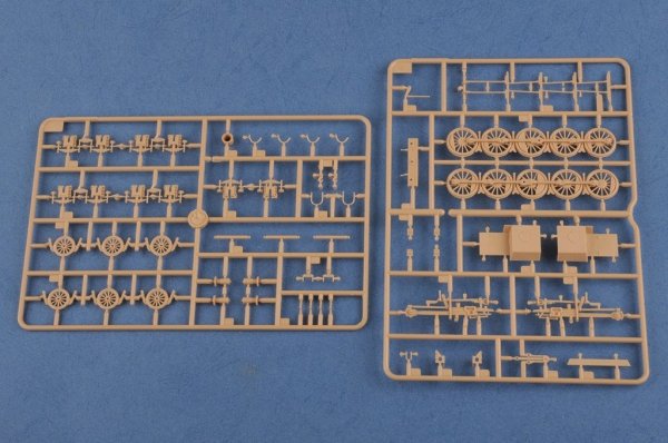 Hobby Boss 82922 German Panzerlok BR57 Armoured Locomotive 1//72