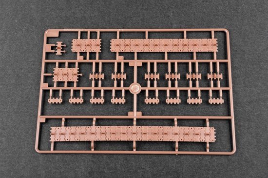 Trumpeter 09505 Soviet SU-101 SPA 1/35