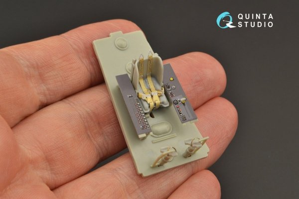 Quinta Studio QD48273 Ta 152H 3D-Printed &amp; coloured Interior on decal paper (Dragon) 1/48