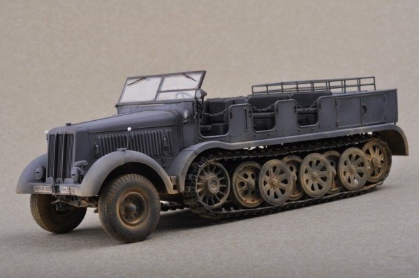 Trumpeter 01583 Sd.Kfz.8 Schwerer Zugkraftwagen 12t (1:35)