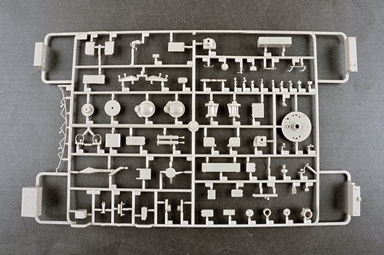 Trumpeter 09569 P-40/1S12 Long Track S-band acquisition radar 1/35