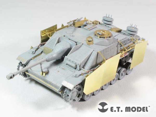 E.T. Model E35-228 WWII German StuG.III Ausf.G Schurzen（Late version）(For DRAGON Smart Kit) (1:35)