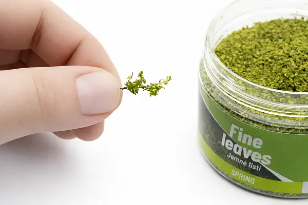 Model Scene 750-12 Fine Leaves - Dark Green 120 ml