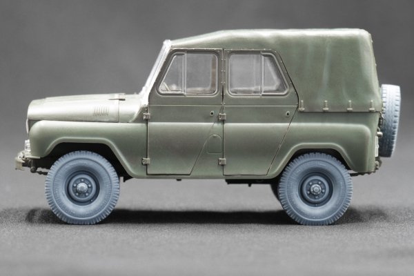 ScaleX WM 35007S UAZ 469 Sagged wheel set (for Trumpeter) 1/35