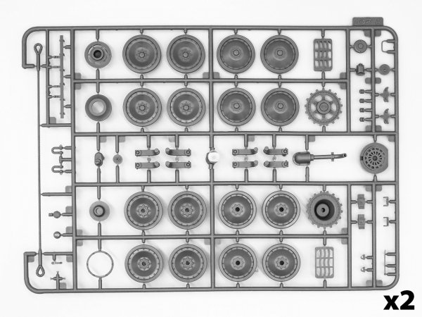 ICM DS3524 Panzerwaffe steel cats 1/35