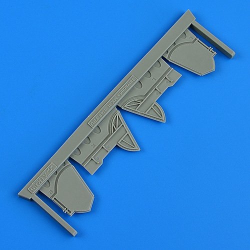 Quickboost QB49198 Fairey Barracuda Mk.II undercarriage covers (for Trumpeter) 1/48