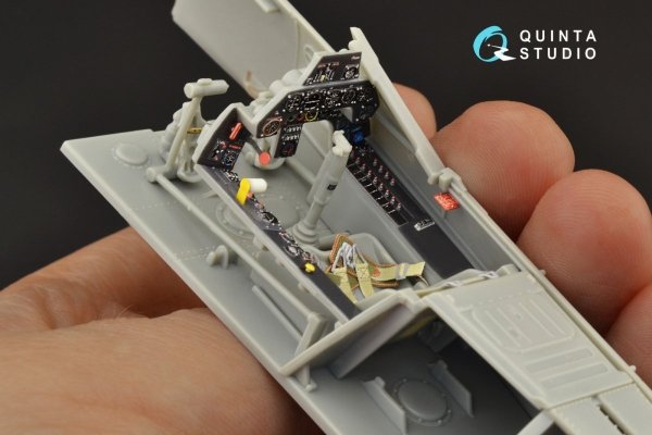 Quinta Studio QD32128 Ta 152H 3D-Printed &amp; coloured Interior on decal paper (Zoukei-Mura) 1/32