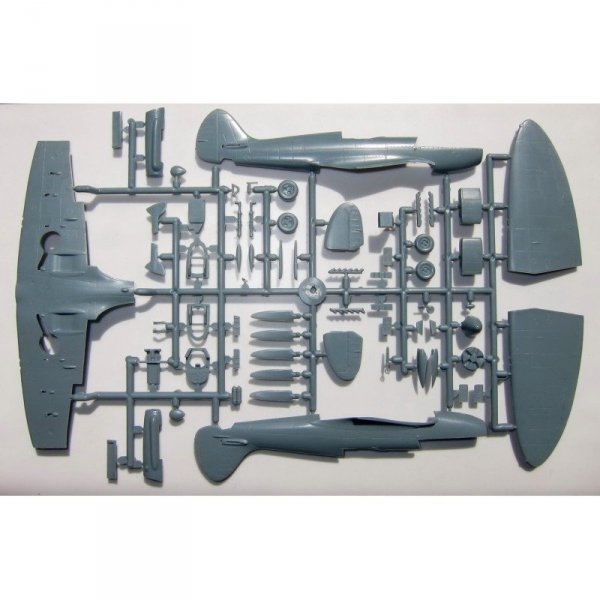 Sword 72095 Supermarine Spitfire Mk.XIV C/E 1:72