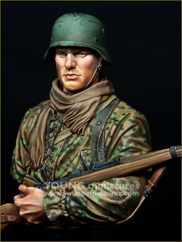 Young Miniatures YM18101 Young German Infantryman WWII 1/10
