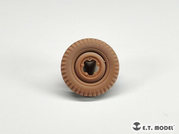 E.T. Model P35-138 WWII German Kübelwagen Type82 Sagged wheels Narrow For TAMIYA Kit 1/35