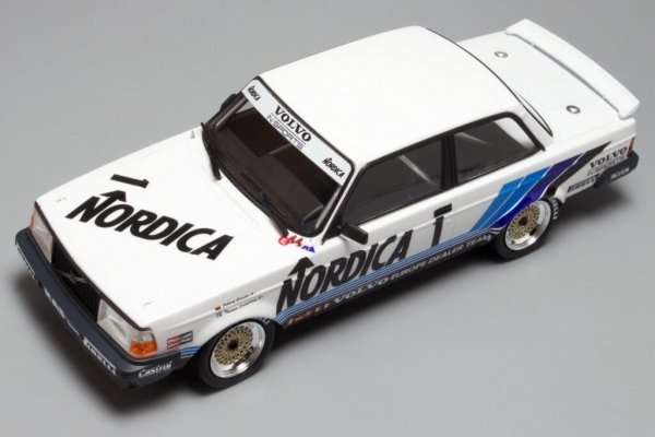 NuNu PN24013 Volvo 240 Turbo '86 ETCC Hockenheim Winner 1/24