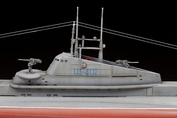 Zvezda 9041 Soviet WWII Submarine SHCHUKA (SHCH) class 1/144