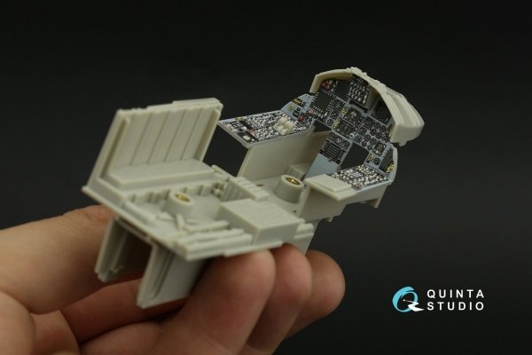 Quinta Studio QDS-32157 F-15C Late/F-15J late 3D-Printed &amp; coloured Interior on decal paper (Tamiya) (small version) 1/32