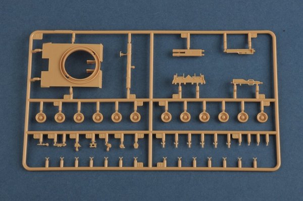 Hobby Boss 82928 2S19-M2 Self-propelled Howitzer 1/72