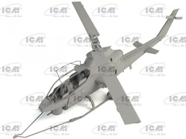 ICM 32060+P AH-1G Cobra (early production) + PAINT SET 1/32