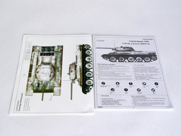 Trumpeter 00905 T-34/76 Model 1942 1/16