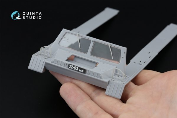 Quinta Studio QD+35170 GT-SM 3D-Printed &amp; coloured Interior on decal paper (AVD) (with 3D-printed resin parts) 1/35
