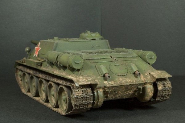 Dragon 6359 Soviet SU-100 Tank Destroyer (1:35)