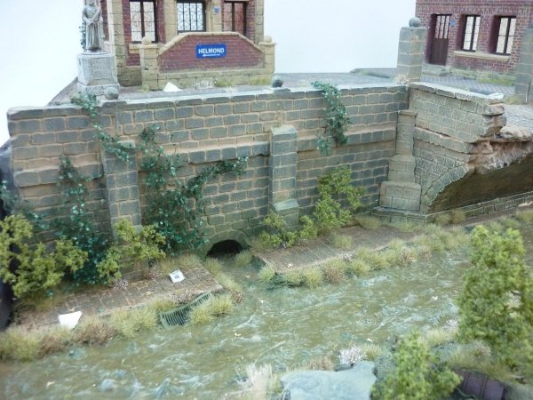 RT-Diorama 35215 Diorama-Base:&quot;Broken Bridge&quot; 1/35