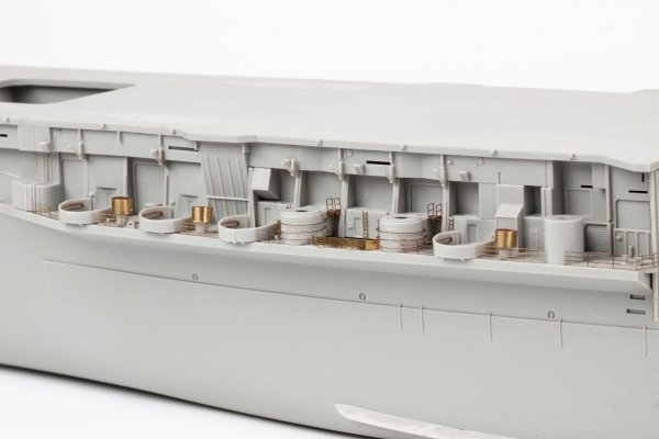 Eduard 53315 USS Midway CV-41 part 2 TRUMPETER 1/350