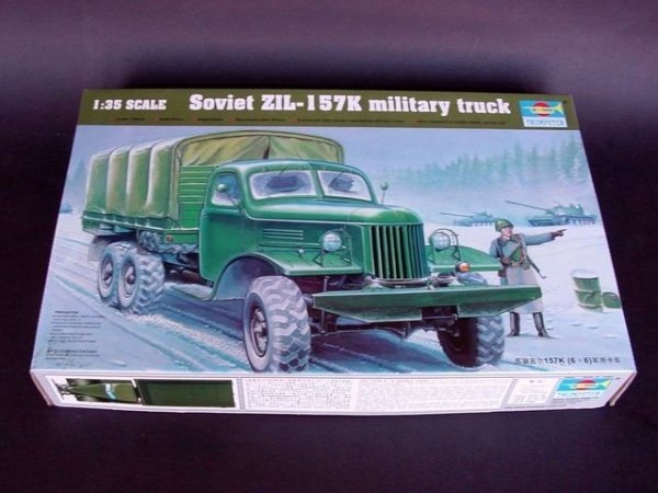 Trumpeter 01003 Soviet ZIL-157K military truck (1:35)