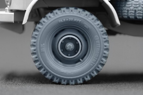 ScaleX WM 35022 Unimog 404 10.5-20 MPT Ordinary wheel set (for AK-Interactive, ICM, Revell) 1/35