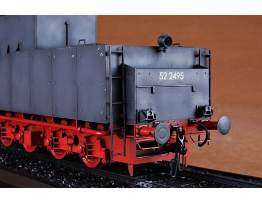 Trumpeter 00210 Kriegslokomotive BR52 (1:35)