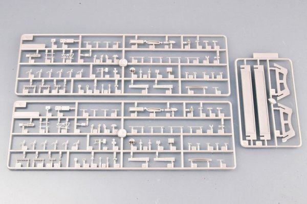 Trumpeter 05715 USS BLUE RIDGE LCC-19 1997 1/700