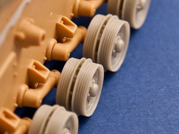 Panzer Art RE35-273 Pz.Kpfw III/StuG III burn out wheels 1/35