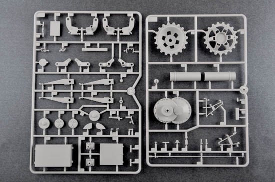 Trumpeter 00920 German Pzkpfw IV Ausf.H Medium Tank 1/16