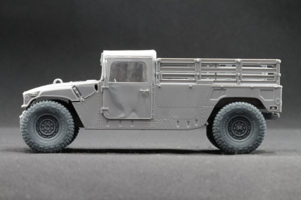 ScaleX WM 35001 HMMWV MT/R 24-bolt Ordinary wheel set (Academy, ICM) 1/35