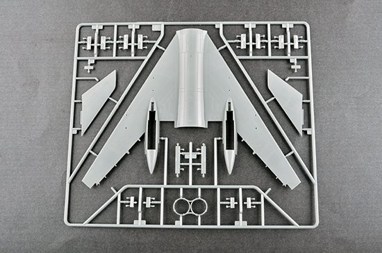 Trumpeter 01688 Tu-128UT Fiddler 1/72