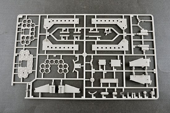 Trumpeter 01069 PHL-03 Multiple Launch Rocket System 1/35