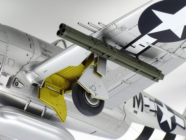 Tamiya 61090 Republic P-47D Thunderbolt Bubbletop 1/48