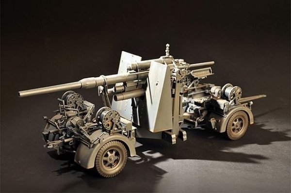 I Love Kit 61701 German Flak 36 88MM Anti-Aircraft Gun 1/18