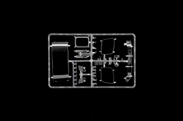 Italeri 3968 MB Actros MP4 Big Space - Grand Prix Edition 1/24