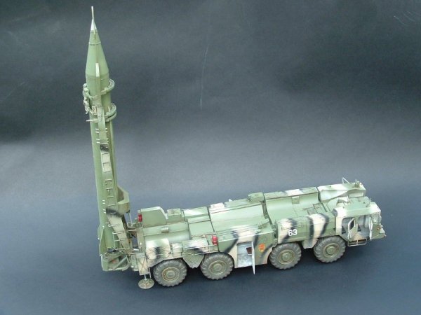 Dragon 3520 SS-1c SCUD B w/MAZ-543 (1:35)