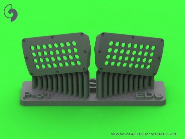 Master AM-48-186 P-51 Mustang - pokrywa wlotu powietrza do gaźnika - typ standardowy z otworami (do modelu Eduard) 1/48