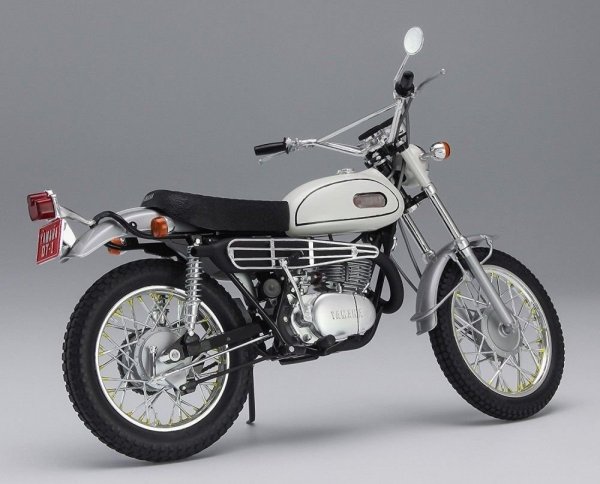 Hasegawa SP371 YAMAHA TRAIL 250DT1 (1:10) 