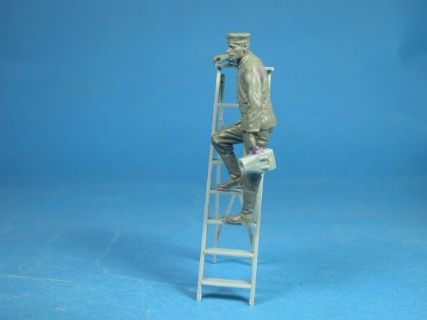 Copper State Models F32-012 German ground crewman N.1 1:32