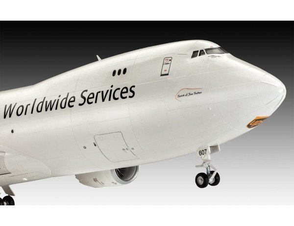 Revell 03912 Boeing 747-8F UPS 1:144