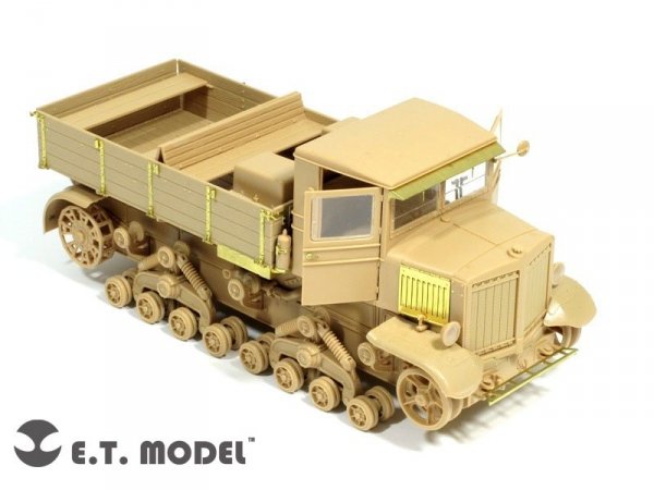 E.T. Model E35-049 WWII Soviet Voroshilovets Tractor (For TRUMPETER 01573) (1:35)