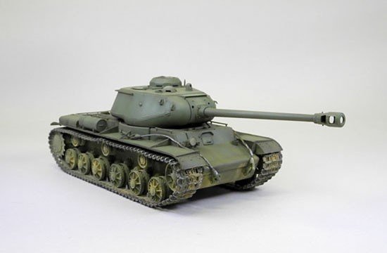 Trumpeter 01570 Soviet KV-122 Heavy Tank (1:35)