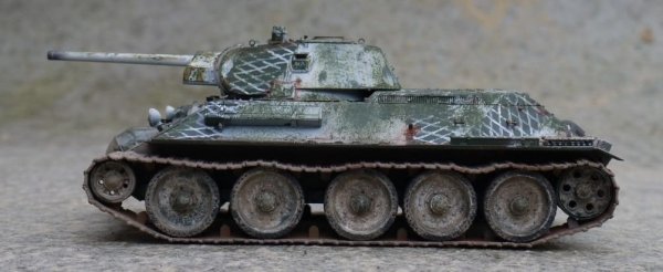 Dragon 6205 T-34-76 Mod.1941 (1:35)