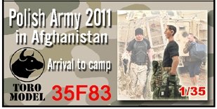 Toro 35F83 PKW Afganistan - Przyjazd do obozu Figurka wraz z kalkomanią 1/35