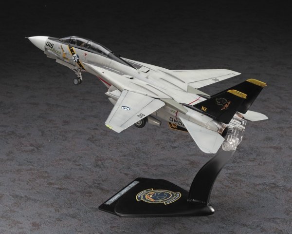 Hasegawa SP616 Ace Combat F-14A Tomcat &quot;Wardog&quot; Osean Air Defense Force / 108th Tactical Fighter Squadron 1/72