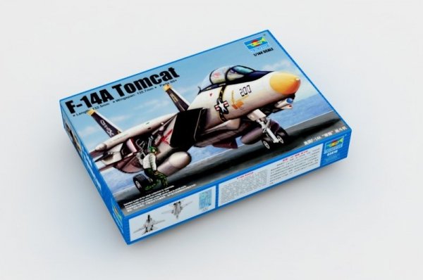 Trumpeter 03910 Grumman F-14A Tomcat 1/144