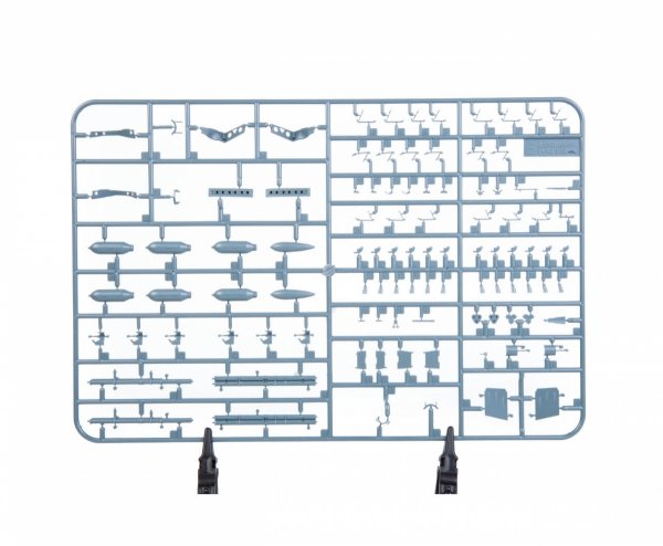 Eduard 84210 Curtiss P-40 N Warhawk - The Weekend Edition 1/48